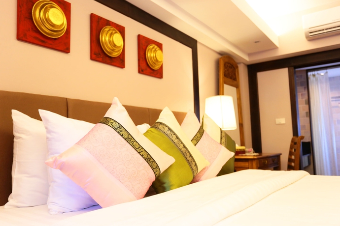 Imagen de la habitación del Hotel Viang Thapae Resort. Foto 8