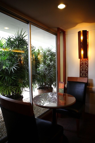 Imagen del bar/restaurante del Hotel Viangbua Mansion. Foto 3