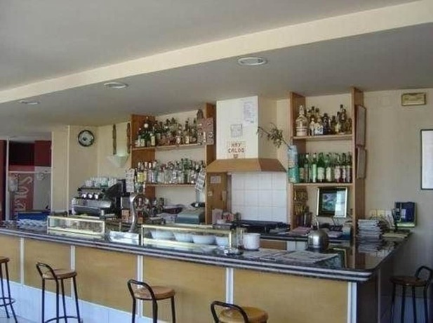 Imagen del bar/restaurante del Hotel Viar. Foto 4
