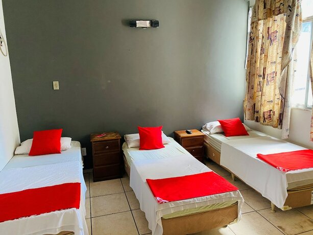 Imagen de la habitación del Hotel Viareggio, Niter&oacute;i. Foto 14