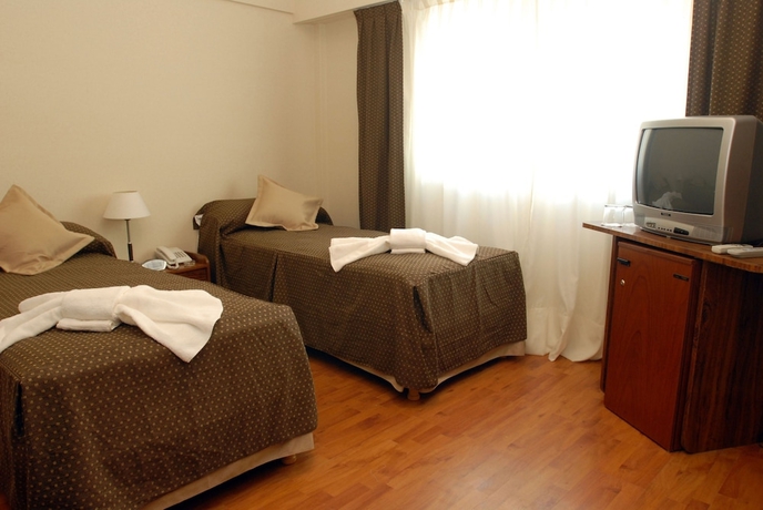 Imagen de la habitación del Hotel Viasui. Foto 7