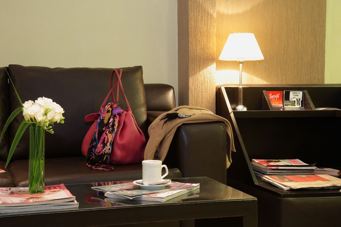 Imagen de los interiores del Hotel Viasui. Foto 16