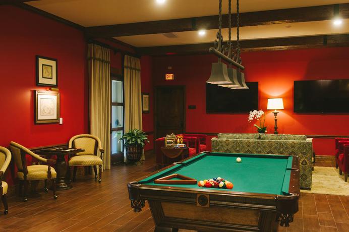 Imagen de los interiores del Hotel Viata. Foto 9