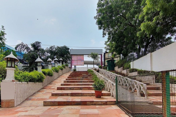 Imagen de los exteriores del Hotel Vibe By The Lalit Traveller. Foto 8