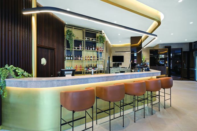 Imagen del bar/restaurante del Hotel Vibe Hotel Melbourne. Foto 2