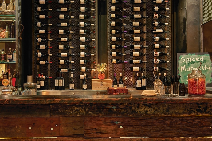 Imagen del bar/restaurante del Hotel Vibe Sydney. Foto 6