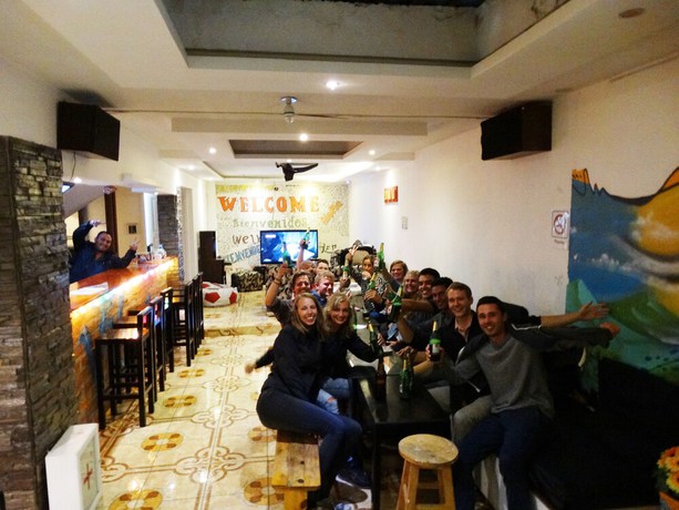 Imagen del bar/restaurante del Hotel Vibes Hostel. Foto 7