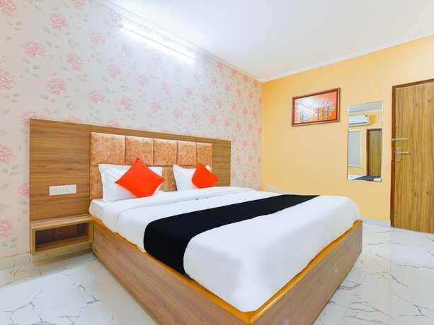 Imagen de la habitación del Hotel Vibha Palace. Foto 22