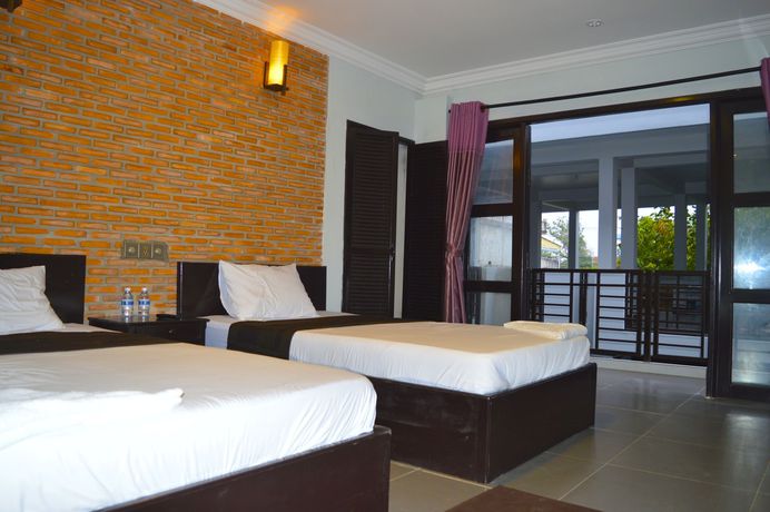 Imagen de la piscina del Hotel Vibola Guesthouse. Foto 11