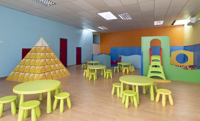 Imagen de los interiores del Hotel Vibra Beverly Playa. Foto 12