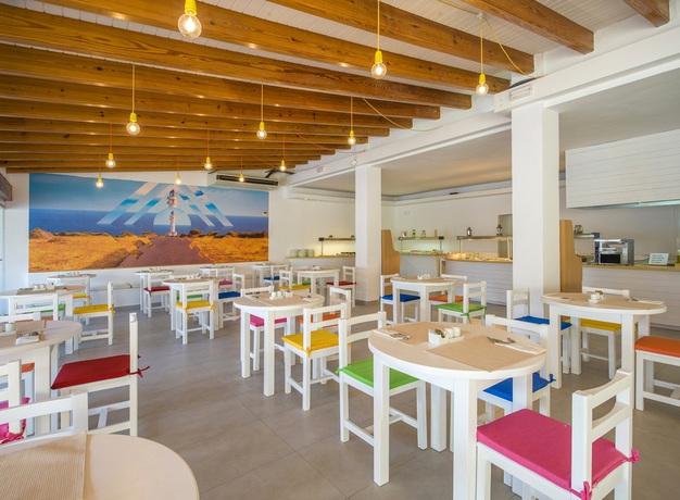 Imagen del bar/restaurante del Hotel Vibra Bossa Flow - Adults Only. Foto 20