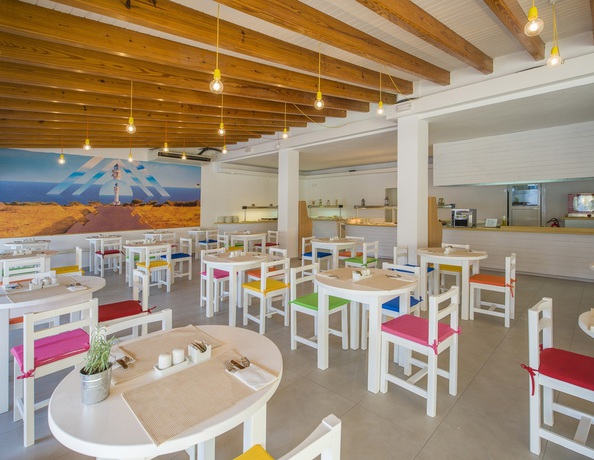 Imagen del bar/restaurante del Hotel Vibra Bossa Flow - Adults Only. Foto 21