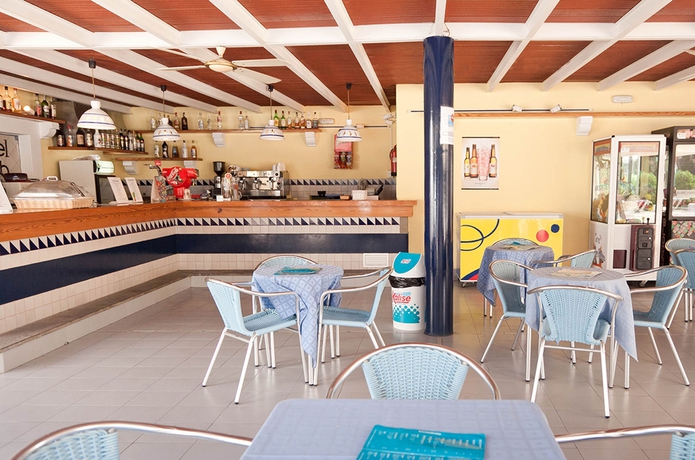 Imagen del bar/restaurante del Hotel Vibra Isola - Adults Only. Foto 4