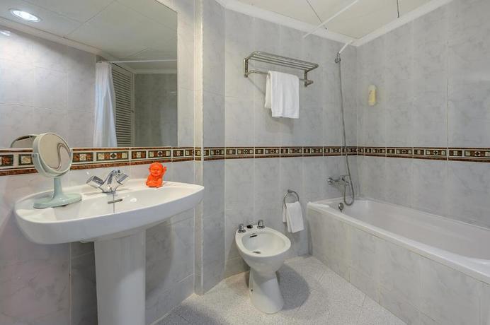 Imagen de la habitación del Hotel Vibra Riviera. Foto 4