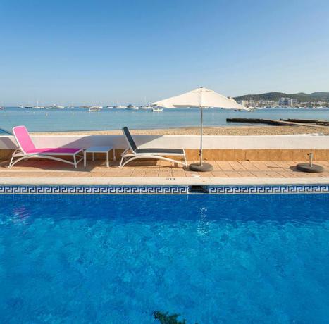 Imagen de la piscina del Hotel Vibra S'Estanyol. Foto 19