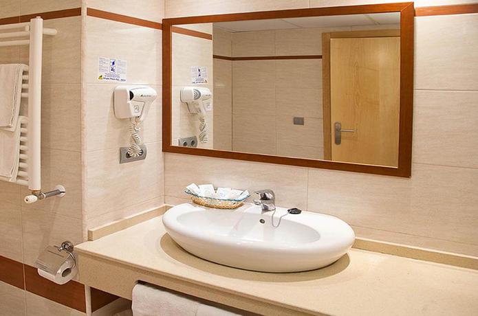 Imagen de la habitación del Hotel Vibra San Remo. Foto 5