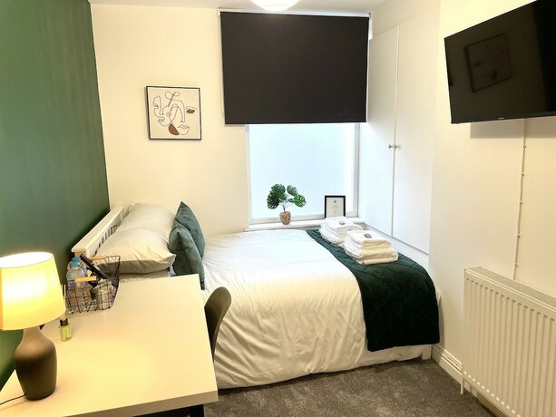 Imagen general del Hotel Vibrant 6 bed Stylish Home in Heart of Southsea. Foto 15
