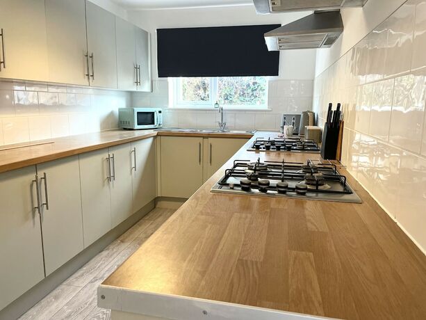 Imagen general del Hotel Vibrant 6 bed Stylish Home in Heart of Southsea. Foto 16
