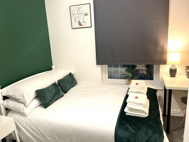 Imagen general del Hotel Vibrant 6 bed Stylish Home in Heart of Southsea. Foto 20