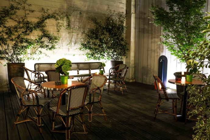 Imagen de los exteriores del Hotel Vic Eiffel. Foto 7