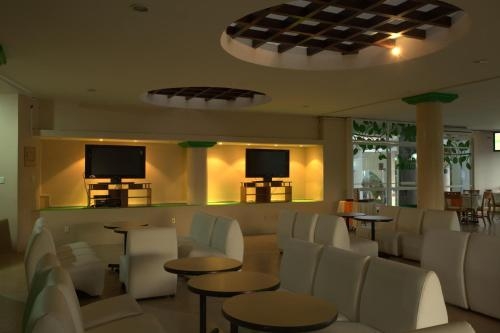 Imagen general del Hotel Vicans. Foto 3