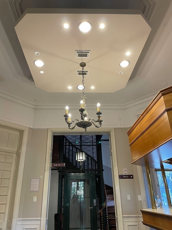 Imagen de los interiores del Hotel Vicente Lopez. Foto 16