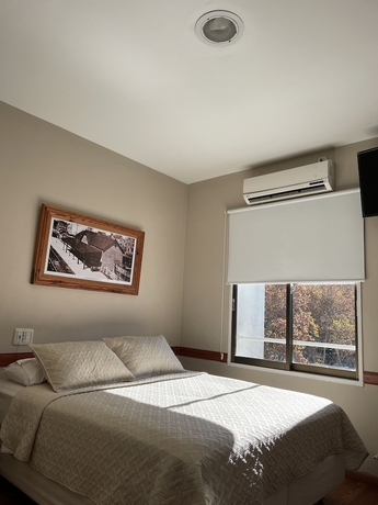 Imagen de la habitación del Hotel Vicente Lopez. Foto 7