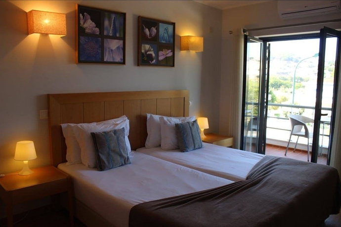 Imagen de la habitación del Hotel Vicentina, Aljezur. Foto 8