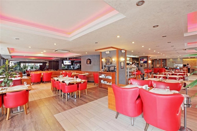 Imagen del bar/restaurante del Hotel Vicenza, Laleli. Foto 2
