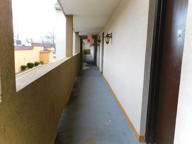 Imagen de los interiores del Hotel Vicenza, South Brunswick. Foto 15