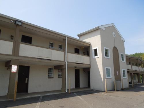 Imagen general del Hotel Vicenza, South Brunswick. Foto 2