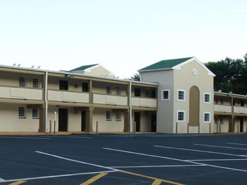 Imagen general del Hotel Vicenza, South Brunswick. Foto 3