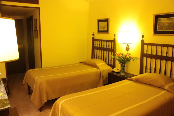 Imagen de la habitación del Hotel Vice-rei. Foto 12