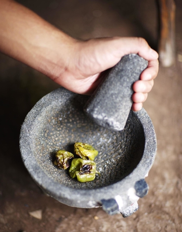 Imagen del bar/restaurante del Hotel Viceroy Riviera Maya. Foto 7