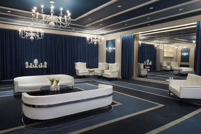 Imagen de la piscina del Hotel Viceroy Santa Monica. Foto 16