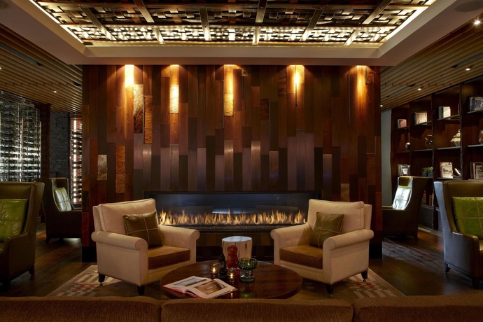 Imagen del bar/restaurante del Hotel Viceroy Snowmass. Foto 10