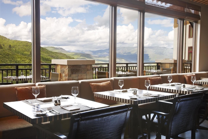 Imagen del bar/restaurante del Hotel Viceroy Snowmass. Foto 12