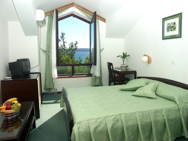 Imagen de la habitación del Hotel Vicko. Foto 6