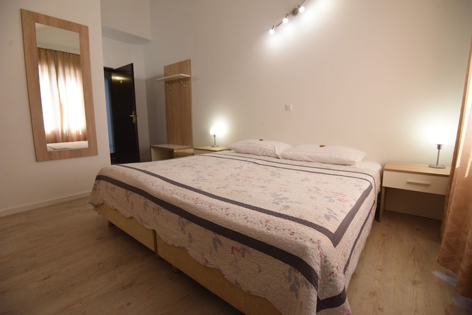 Imagen de la habitación del Hotel Vicko. Foto 9