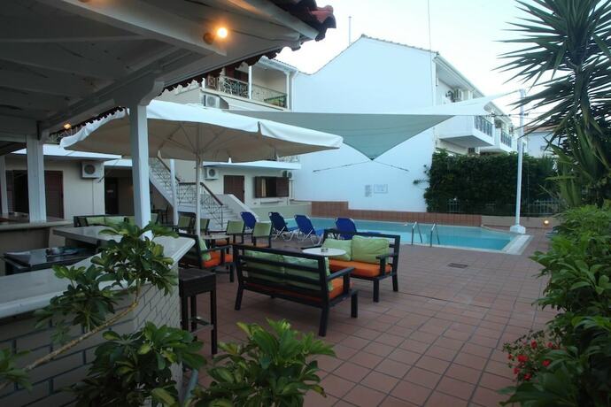 Imagen general del Hotel Vicky Apartments. Foto 12