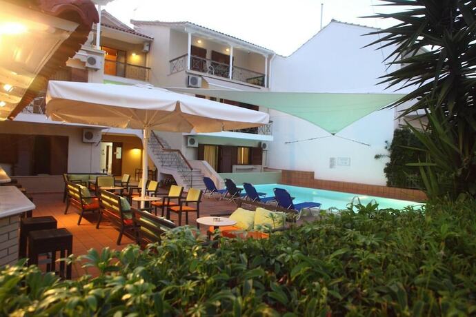 Imagen general del Hotel Vicky Apartments. Foto 16