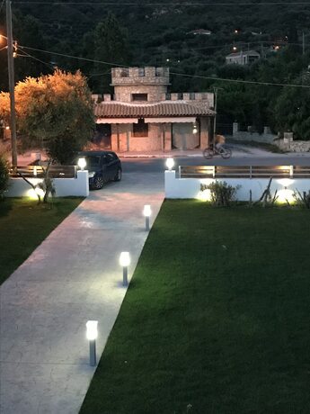 Imagen general del Hotel Vicky\'s Garden. Foto 6