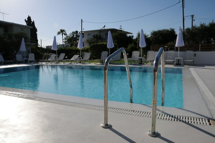 Imagen general del Hotel Vicky\'s Garden. Foto 10