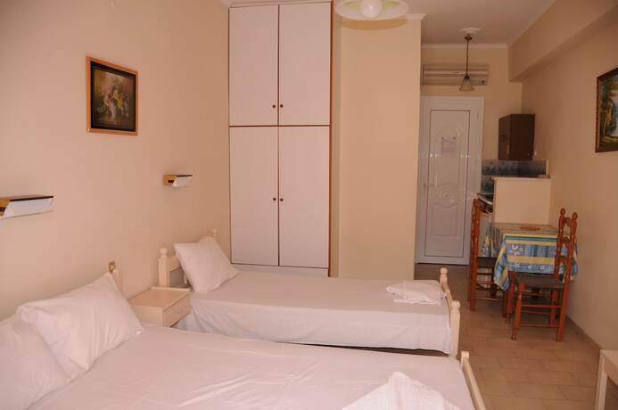 Imagen general del Hotel Vicky\'s Garden. Foto 15