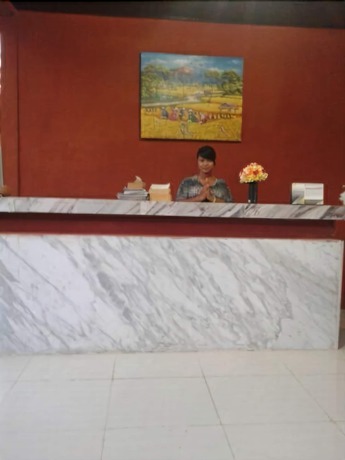 Imagen de los interiores del Hotel Vico. Foto 19