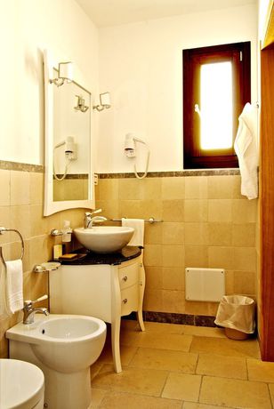 Imagen de la habitación del Hotel VicoRegio. Foto 5