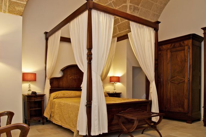 Imagen de la habitación del Hotel VicoRegio. Foto 10