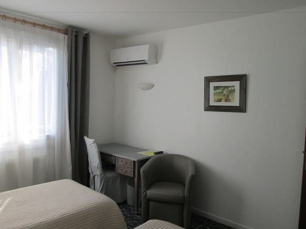 Imagen de la habitación del Hotel Victor Hugo, Dijon. Foto 12
