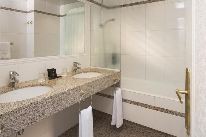 Imagen general del Hotel Victor Hugo Paris Kléber. Foto 6