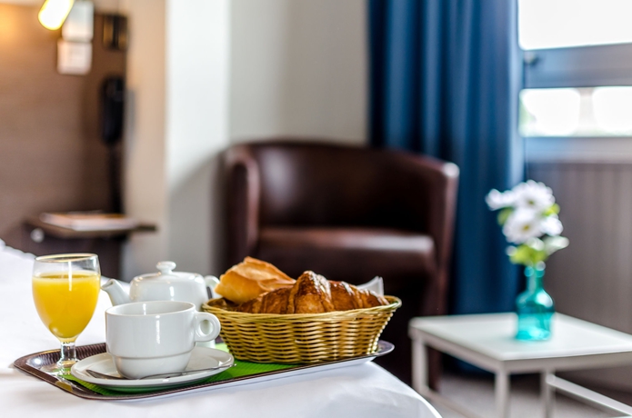 Imagen de la habitación del Hotel Victor Hugo, Toulouse. Foto 11